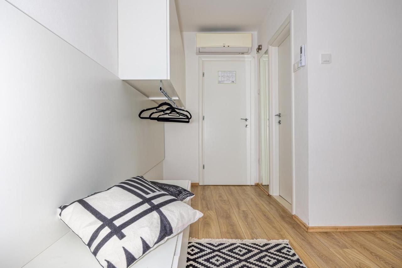 Sea La Vie Rooms Novi Vinodolski Ngoại thất bức ảnh